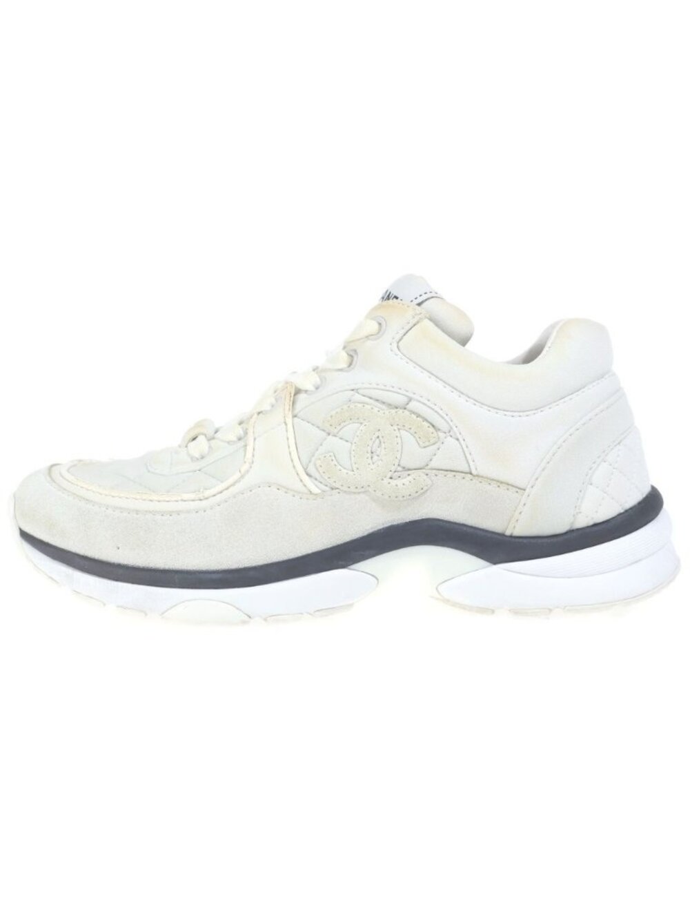 Chanel Logo CC Quilted Leather Suede Low-Cut Sneakers White 36